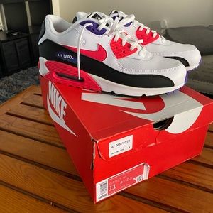 Nike AirMax 90 Essential